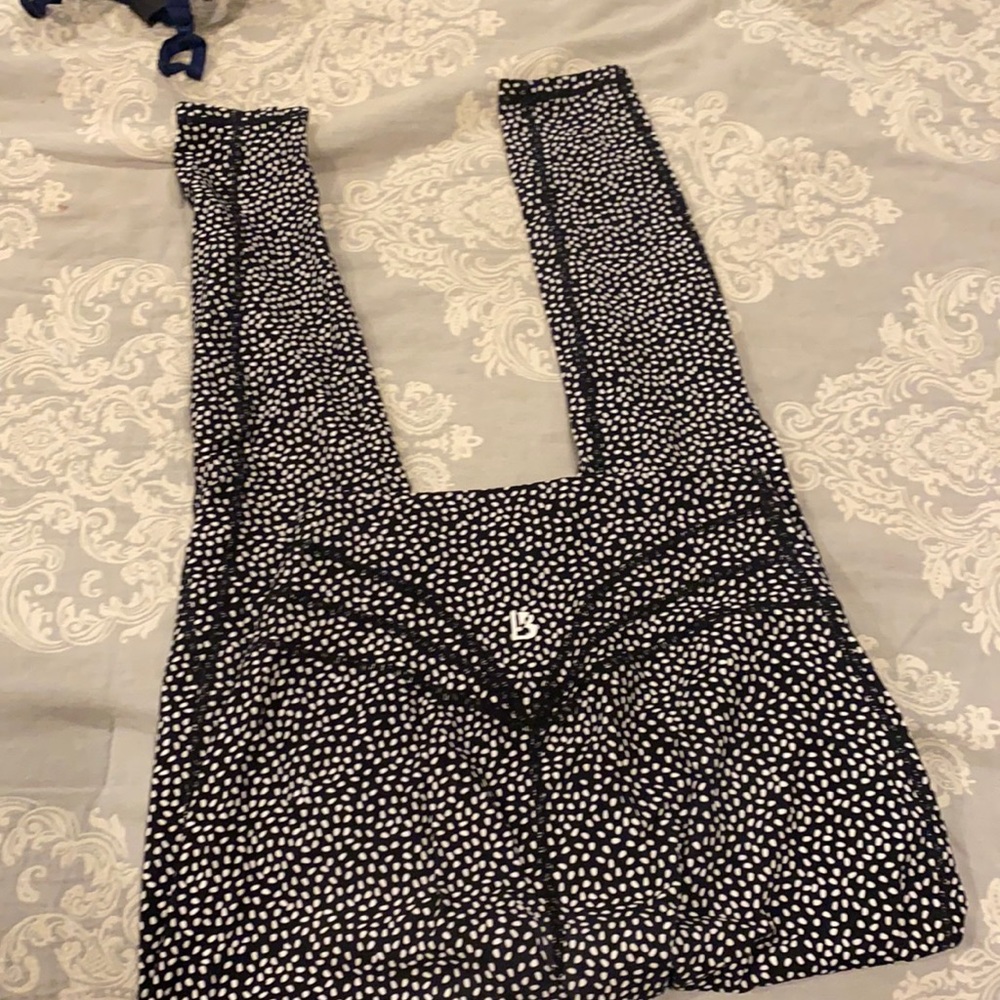 Small Buffbunny leggings